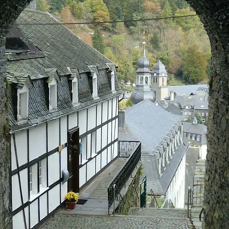 Peaceful Holiday In Butgenbach With Terrace * Leykaul