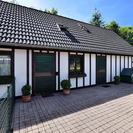 Peaceful Holiday In Butgenbach With Terrace Сasa de vacaciones Leykaul