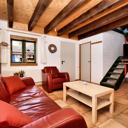 Сasa de vacaciones Peaceful Holiday In Butgenbach With Terrace Leykaul